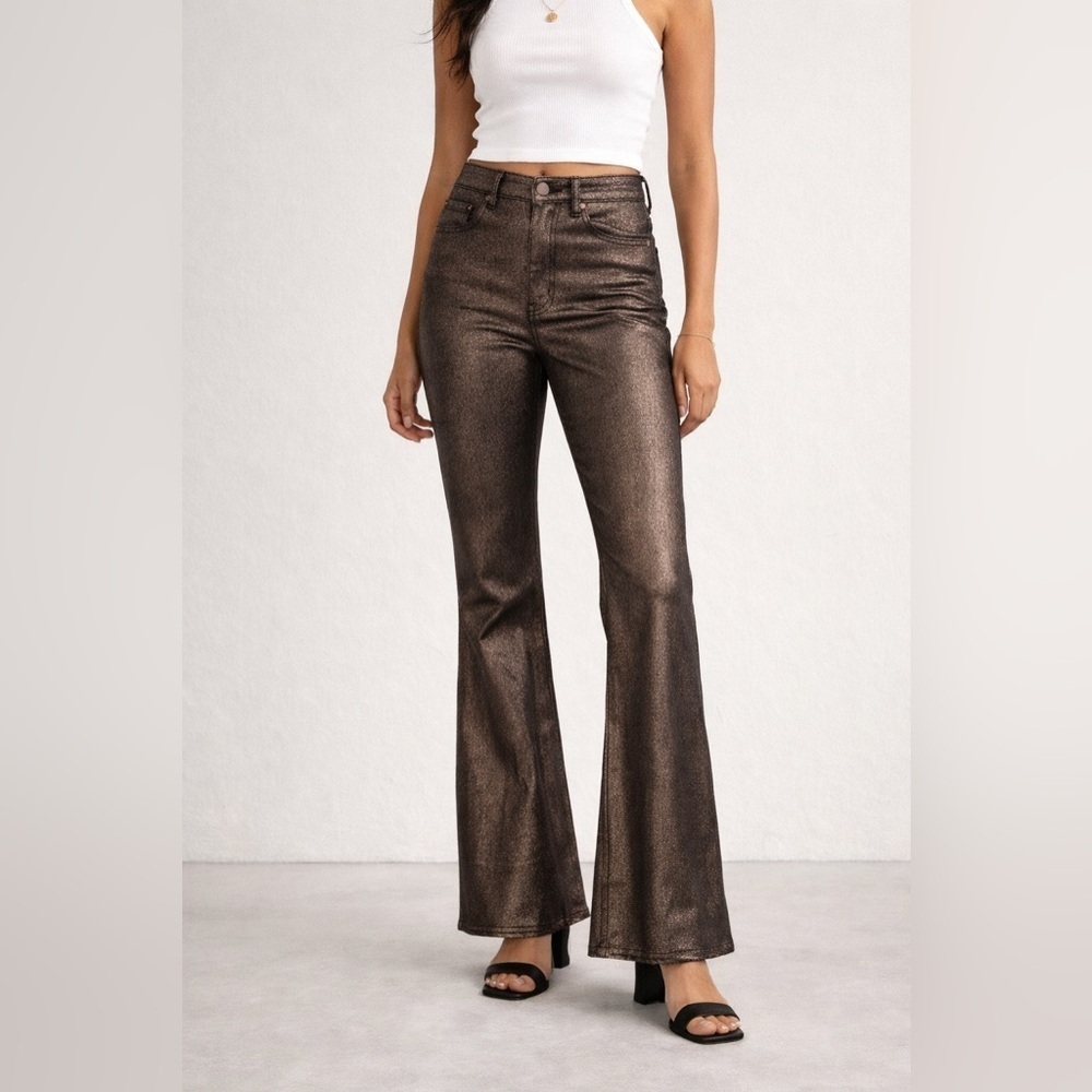 AE super high waisted glitter metallic stretch flare leg  size 000 Short NWT
